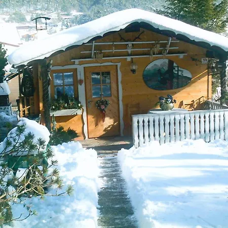 Alpesi faház In Caroles With A Nearby Forest Karrösten